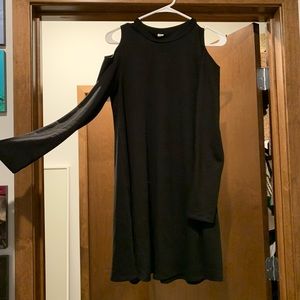 Allison Joy open shoulder dress!